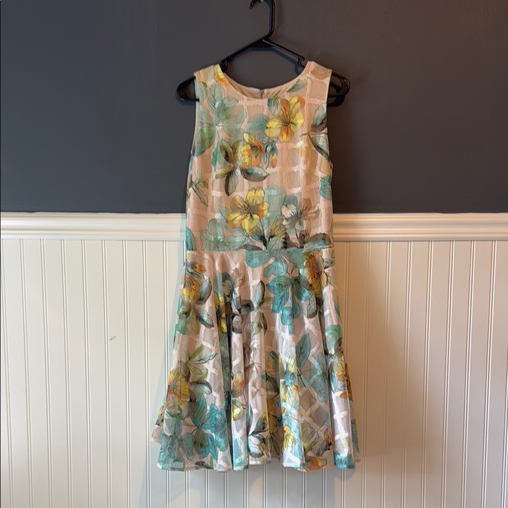Gabby Skye Floral Sleeveless Sundress Size 10